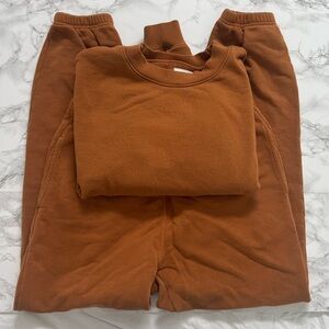 Mate The Label Organic cotton sweatshirt M and joggers S Brown Set